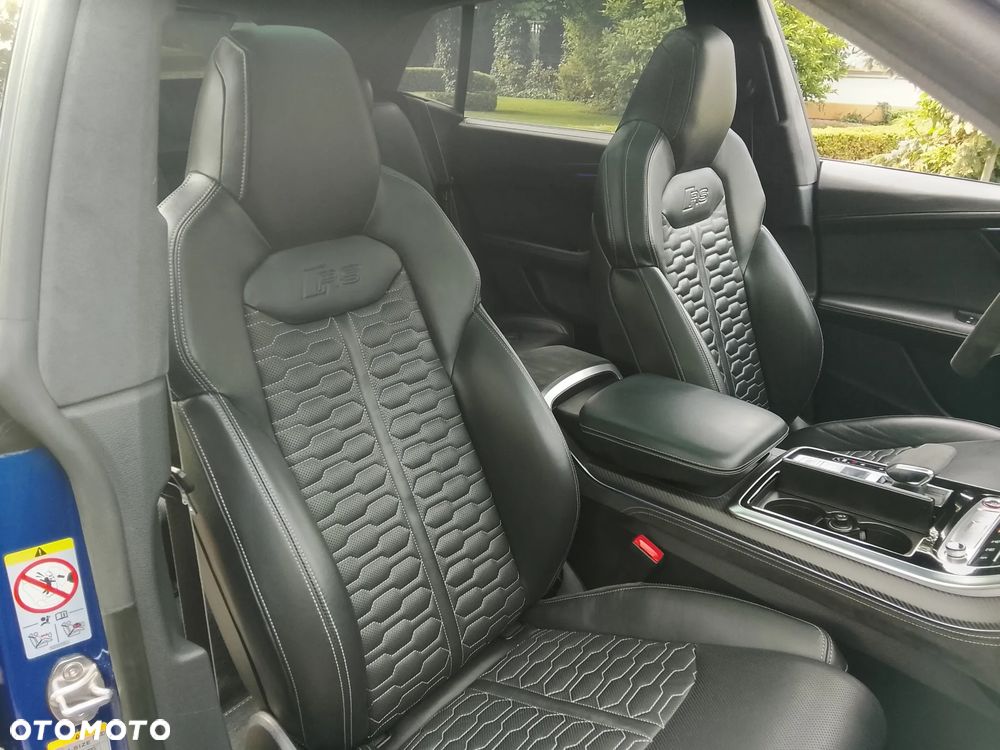Audi RS Q8 - 27