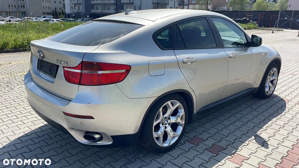 BMW X6 xDrive35i Performance M Paket - 6