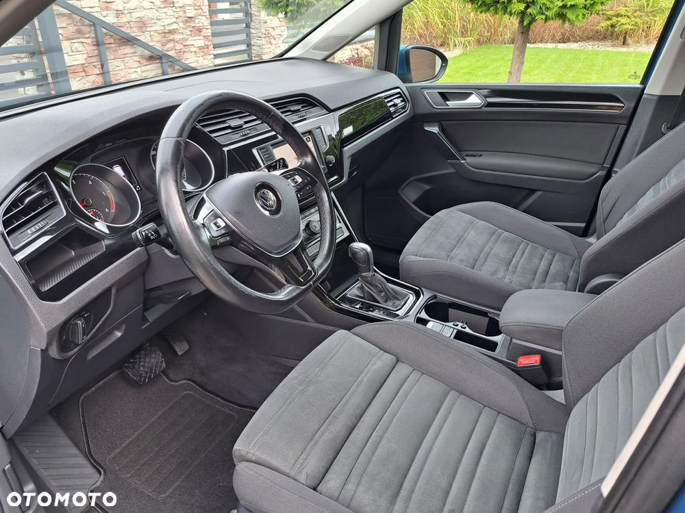 Volkswagen Touran 2.0 TDI SCR (BlueMotion Technology) DSG Highline - 16