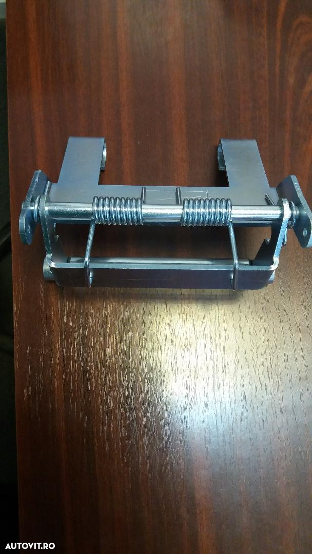 dispozitiv pentru rularea uniforma a cablului de troliu - 4