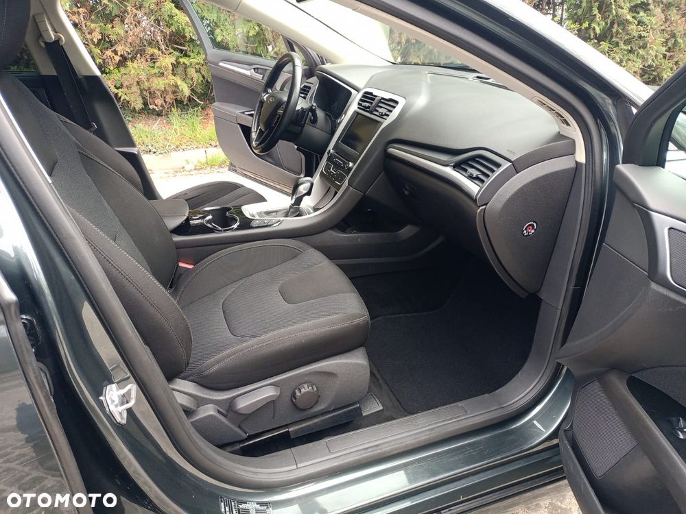 Ford Mondeo 2.0 TDCi STart-Stopp PowerShift-Aut Titanium - 8