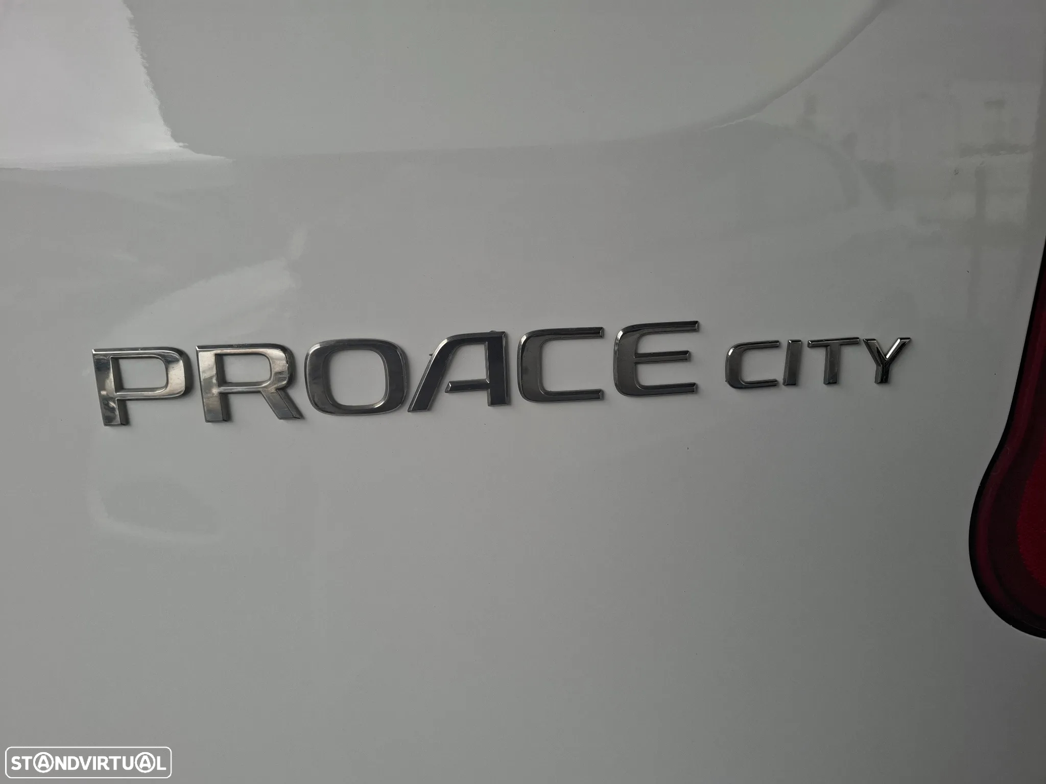 Toyota PROACE CITY 3LUGARES - 17