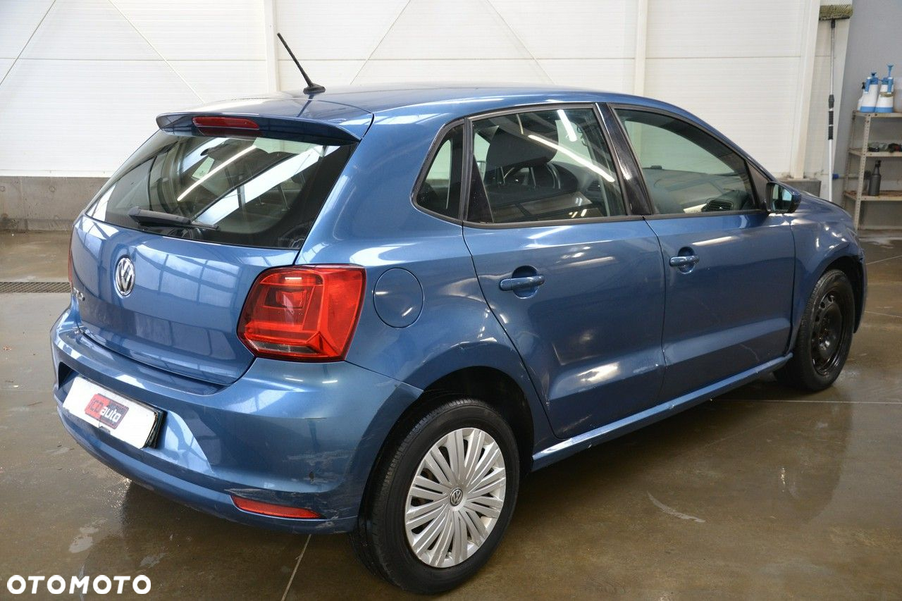 Volkswagen Polo - 7