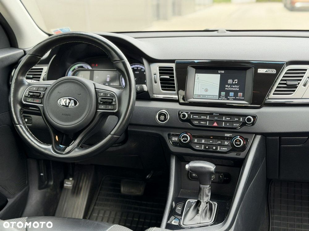 Kia Niro 1.6 GDI Hybrid L - 18