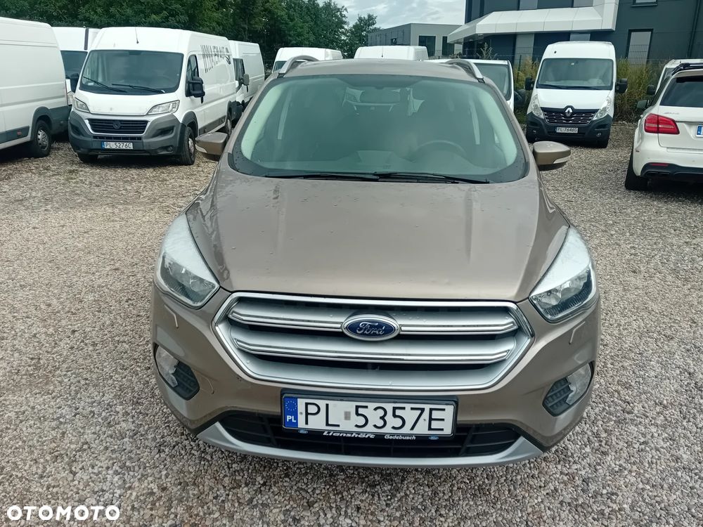 Ford Kuga - 2