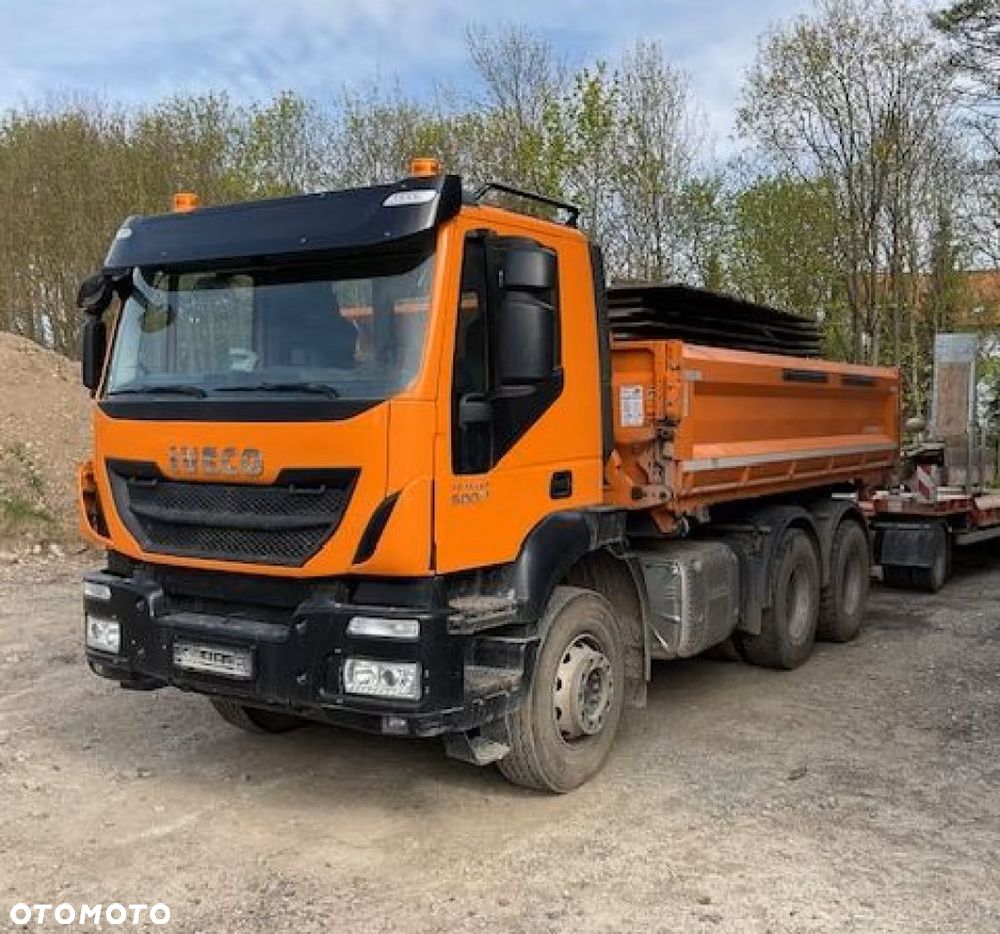 Iveco TRACKER AD380T/P 500 6x4 – Wywrotka 3-stronna Schwarzmüller | Bordmatik | Euro 6 | 63 520 km - 2
