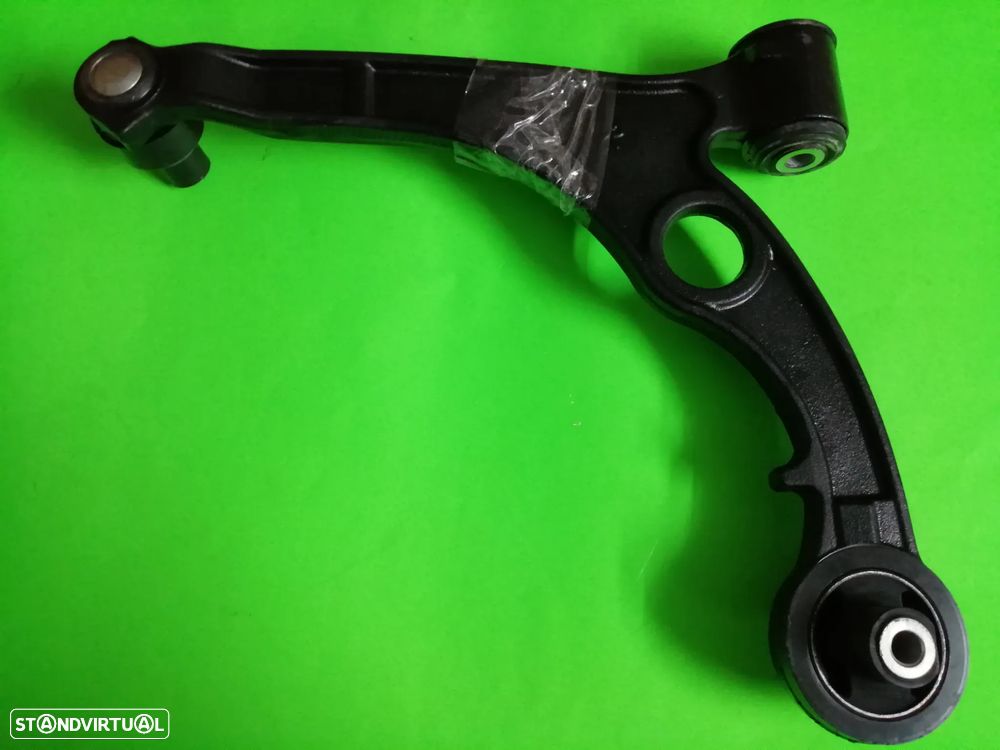 Braço / Braços de Suspensão - Fiat Stilo - 2