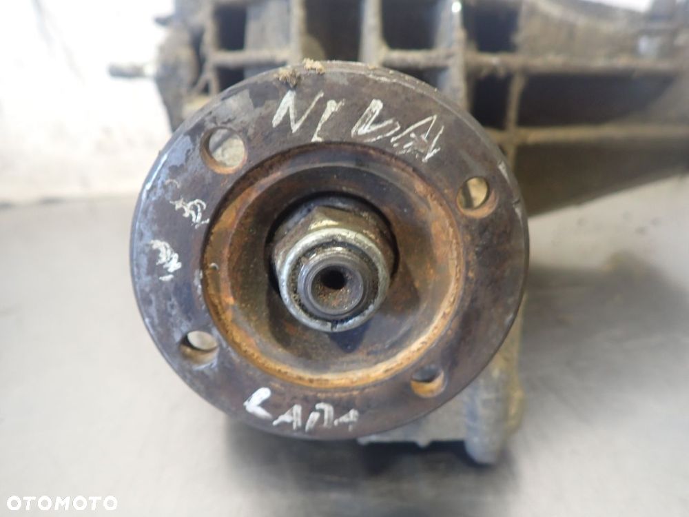 DYFERENCJAŁ PRZÓD LADA NIVA - 2