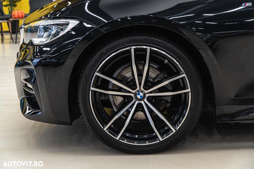 BMW Seria 3 320d Aut. M Sport - 41