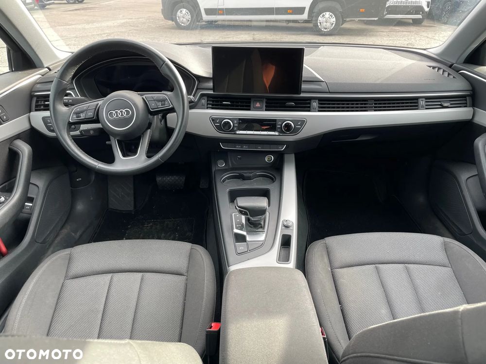 Audi A4 Avant 35 TDI S tronic - 14
