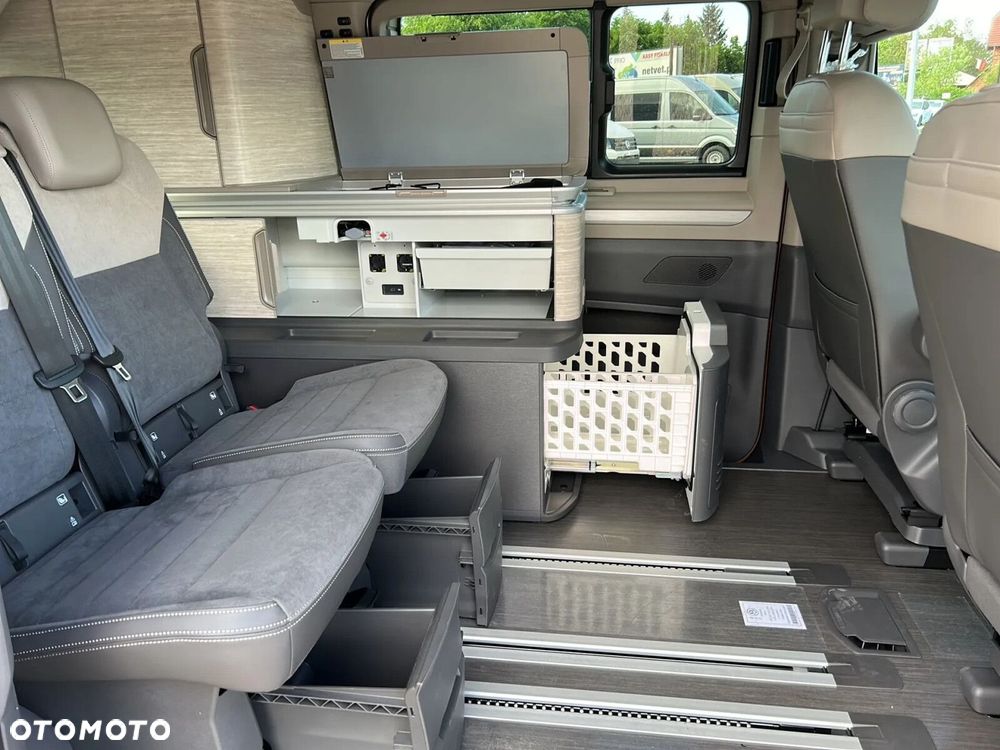 Volkswagen California - 19