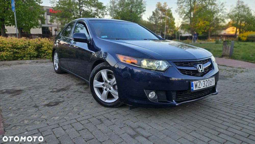 Honda Accord 2.2d Executive Nav - 1