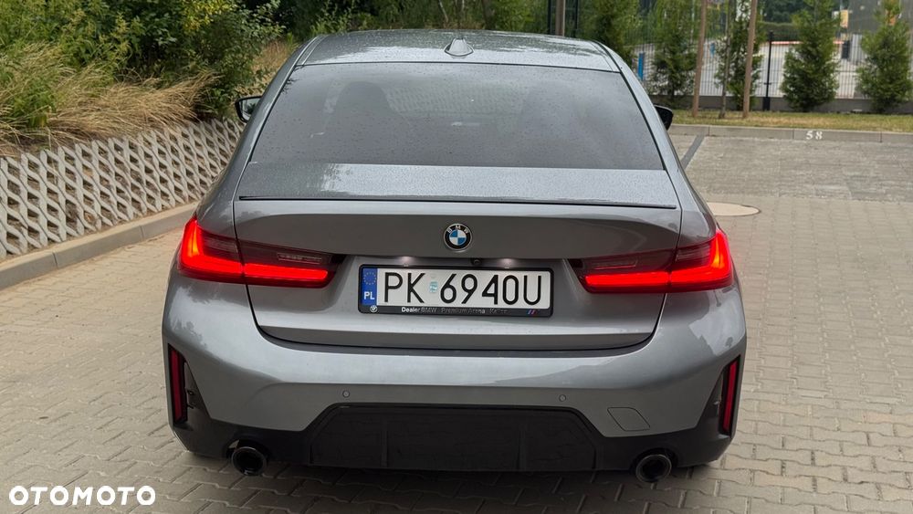 BMW Seria 3 320i xDrive M Sport - 8