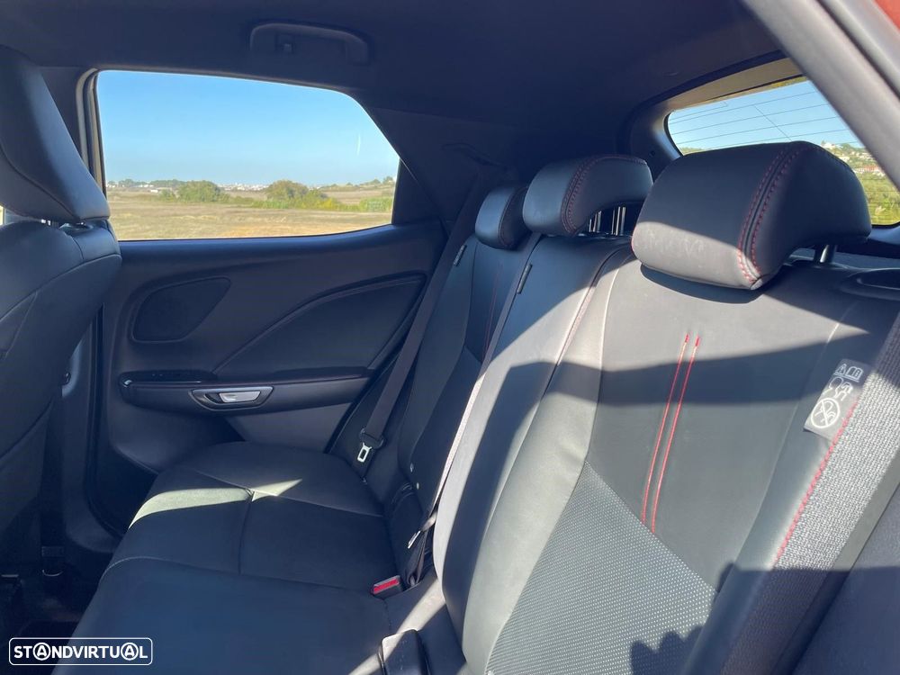 Lexus LBX Emotion - 34