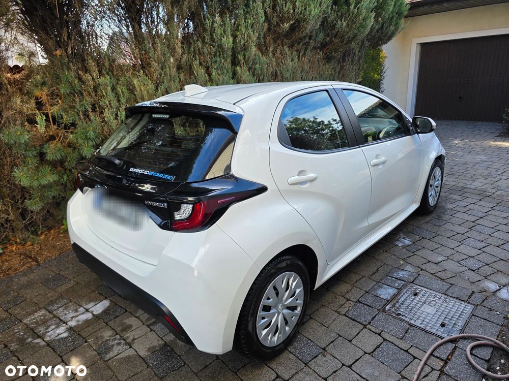 Toyota Corolla Cross 1.8 Hybrid Comfort - 24