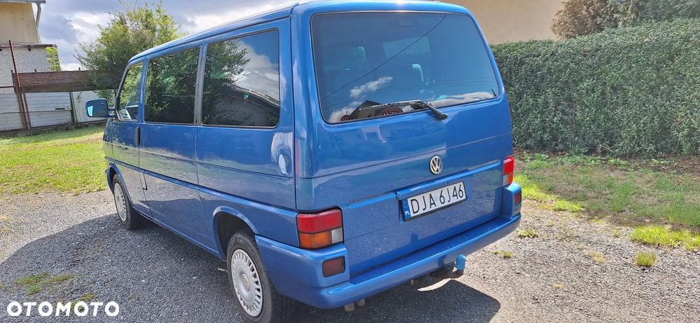 Volkswagen Caravelle GL - 12