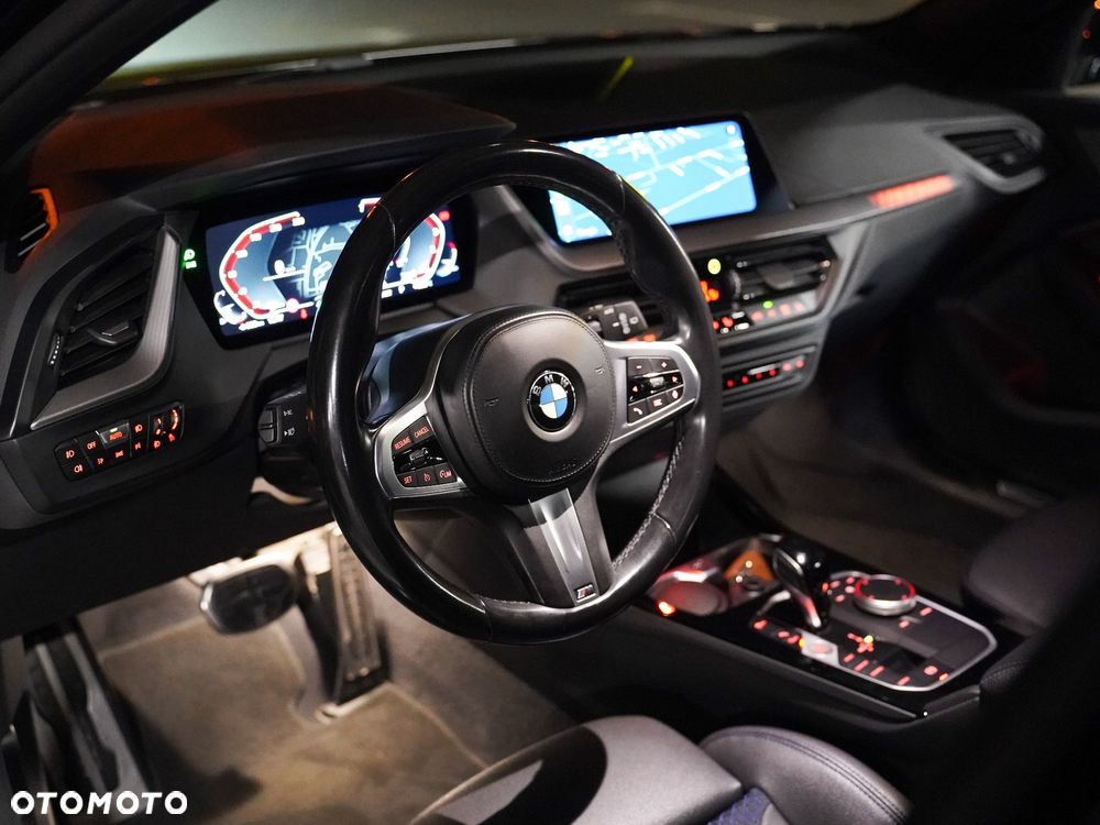 BMW Seria 1 118i M Sport - 10