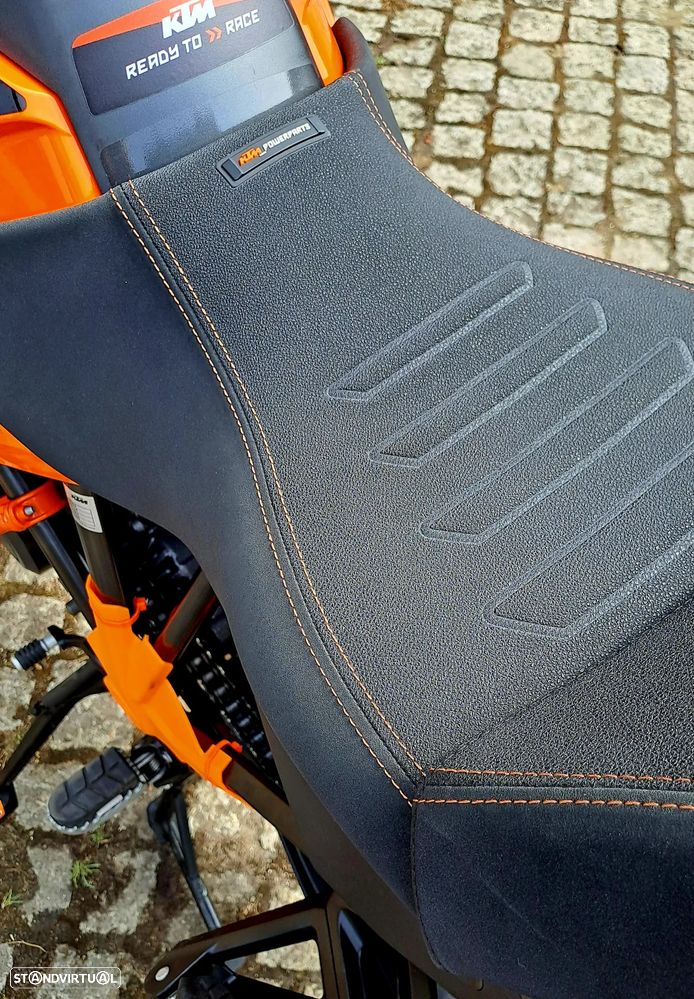 KTM 1290 Super Adventure S TECH PACK - 16