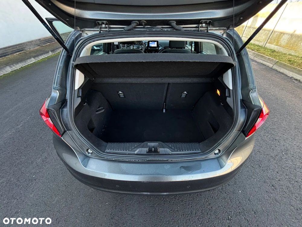 Ford Fiesta 1.5 TDCi ACTIVE - 13