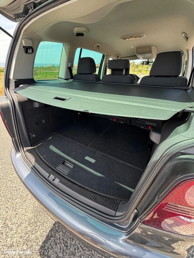 VW Touran 1.9 TDi Trendline 7L - 6