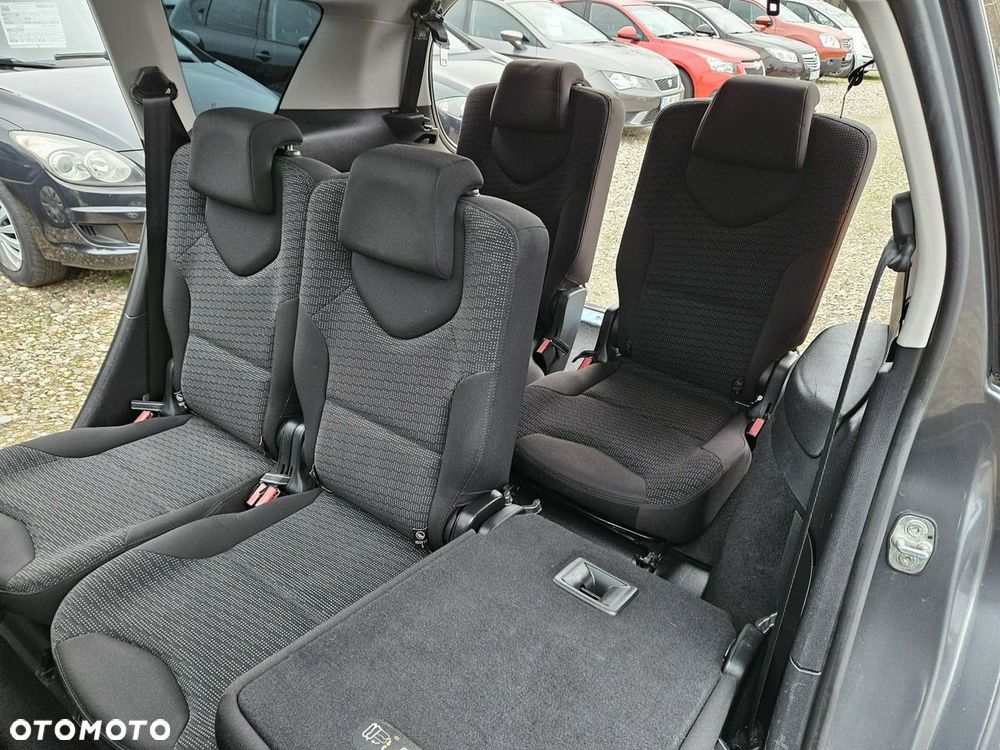 Peugeot 308 - 10