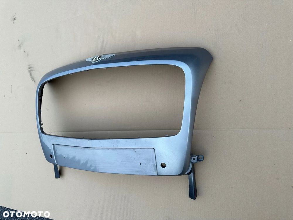 GRILL ATRAPA BENTLEY CONTINENTAL FLYING SPUR 4W0 - 2