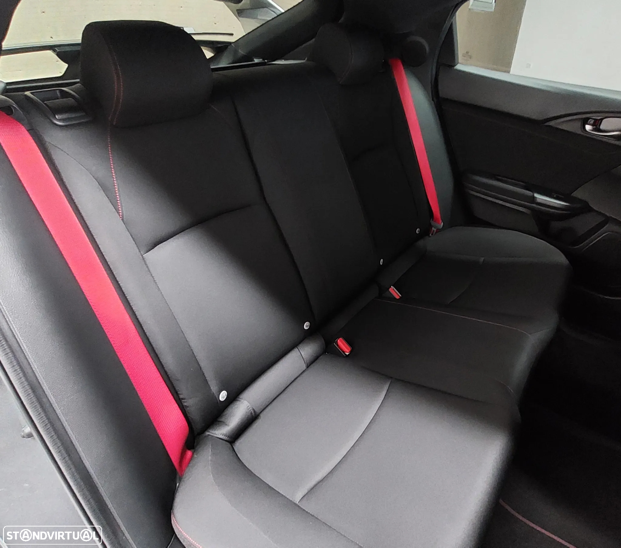 Honda Civic 2.0 i-VTEC Type-R - 11