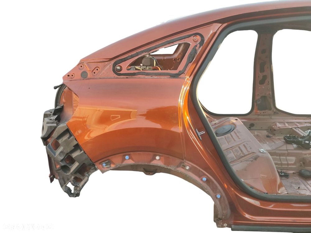 BŁOTNIK PRAWY TYŁ CITROEN C4 III (2020-2024) 1.2 THP 130KM - 1