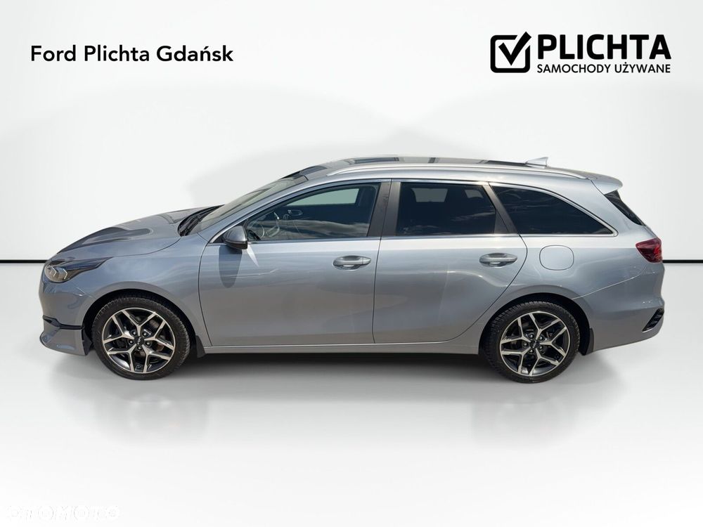 Kia Ceed - 9