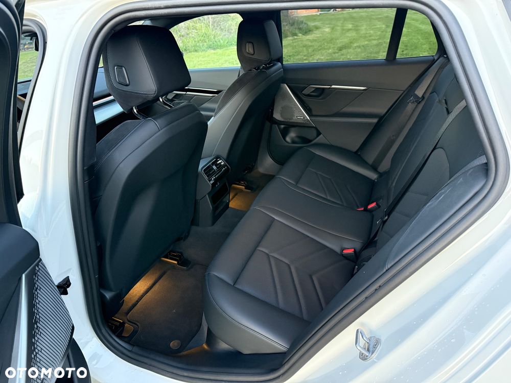 BMW Seria 5 520d - 17