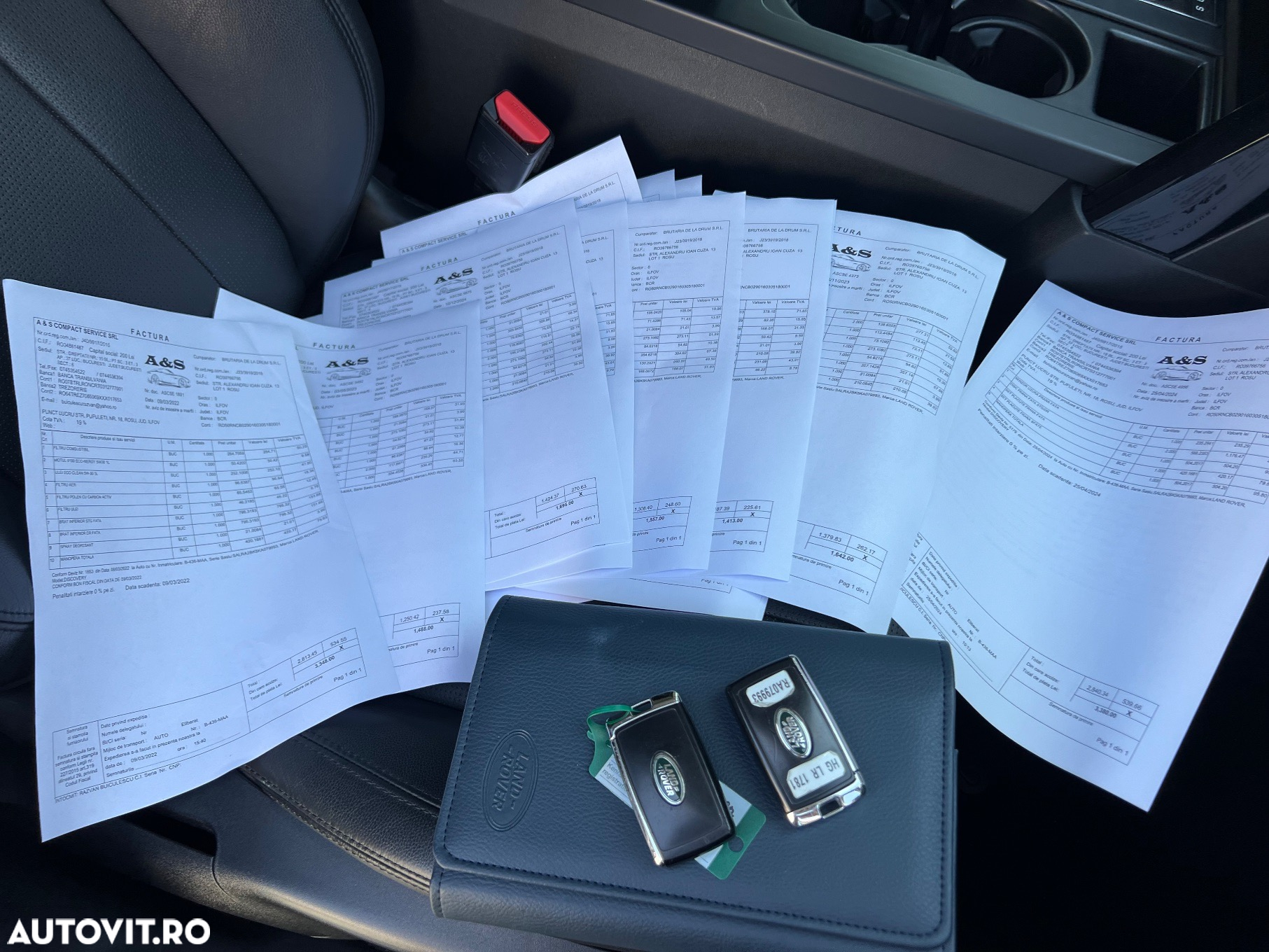 Land Rover Discovery 3.0 L SD6 Landmark Edition - 36