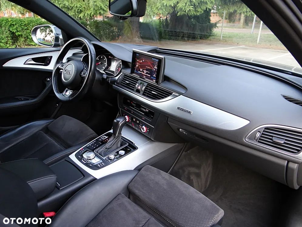 Audi A6 Avant 3.0 TDI quattro S tronic - 25