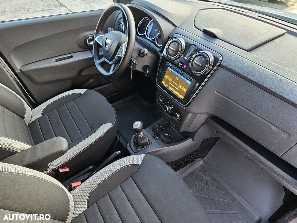 Dacia Lodgy TCe 130 GPF Stepway Plus - 9