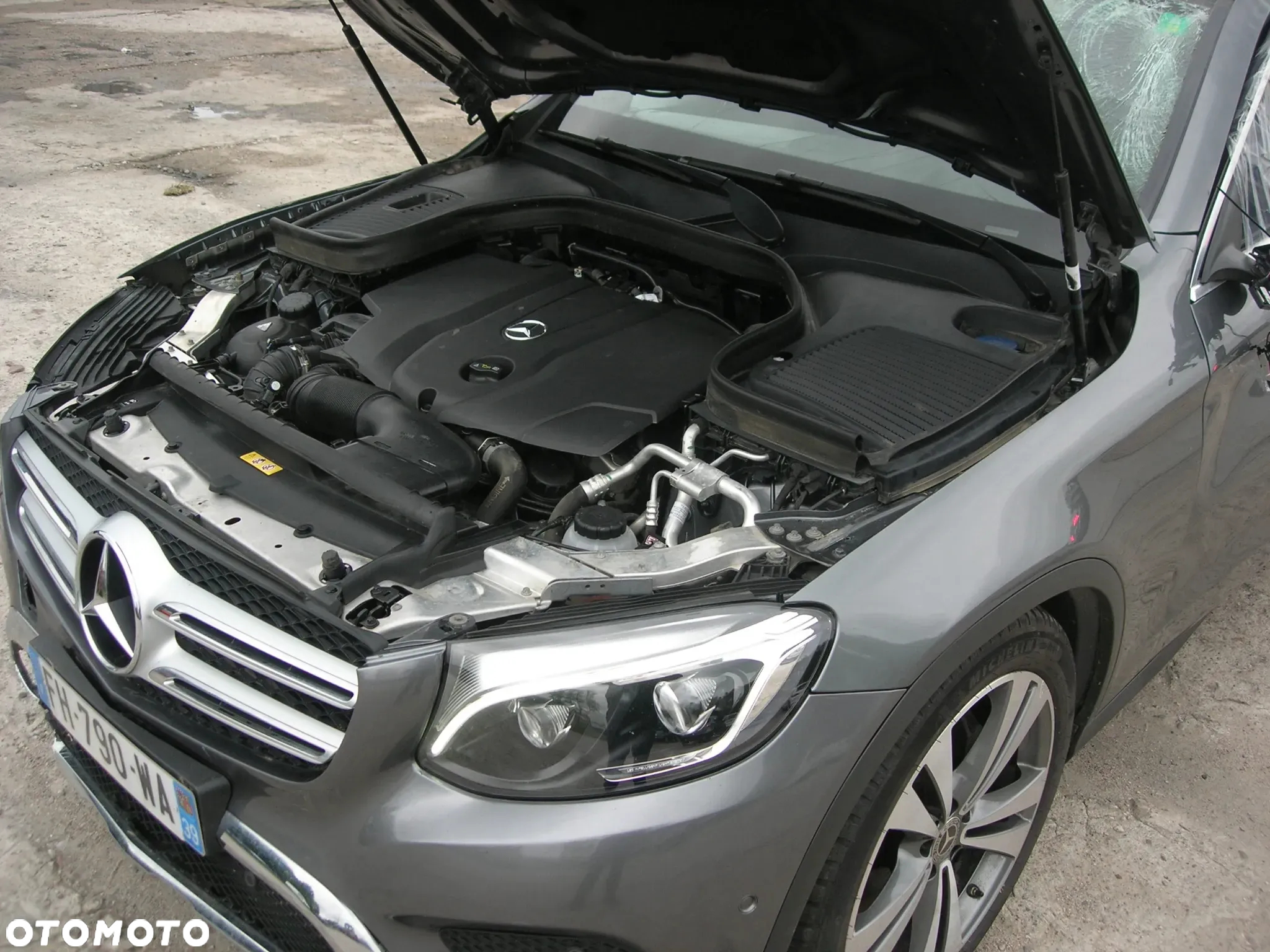 Mercedes-Benz GLC 220 d 4Matic 9G-TRONIC AMG Line - 9
