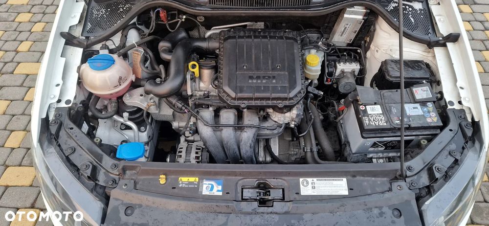 Volkswagen Polo 1.0 (Blue Motion Technology) Comfortline - 22