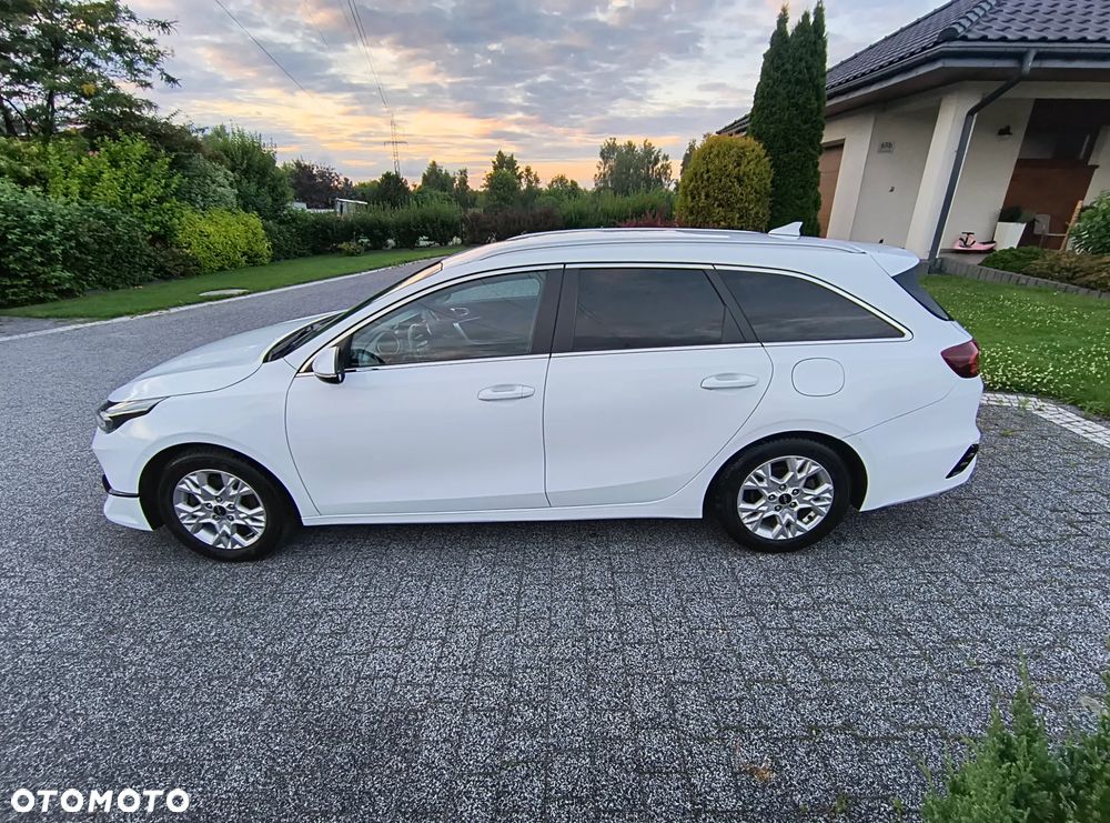 Kia Ceed 1.5 T-GDI L Business Line Plus DCT - 6