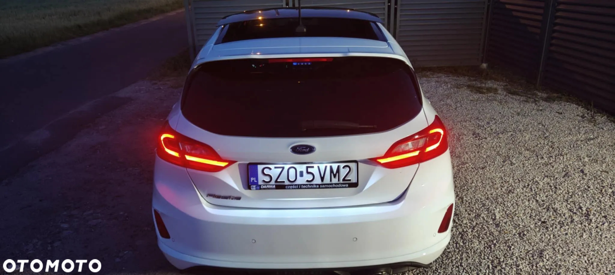 Ford Fiesta 1.0 EcoBoost S&S ST-LINE - 12