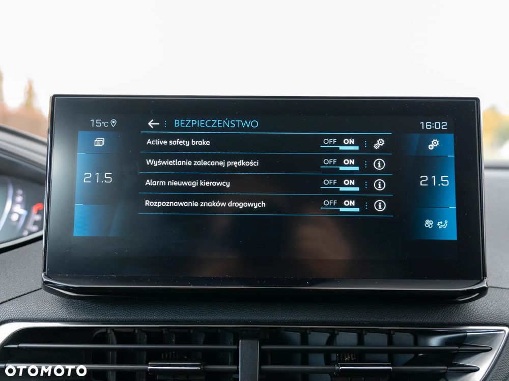 Peugeot 5008 2.0 BlueHDi Allure Pack S&S EAT8 - 37