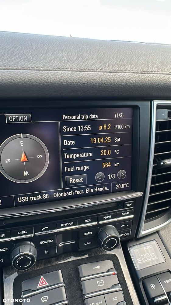 Porsche Panamera 4 - 19