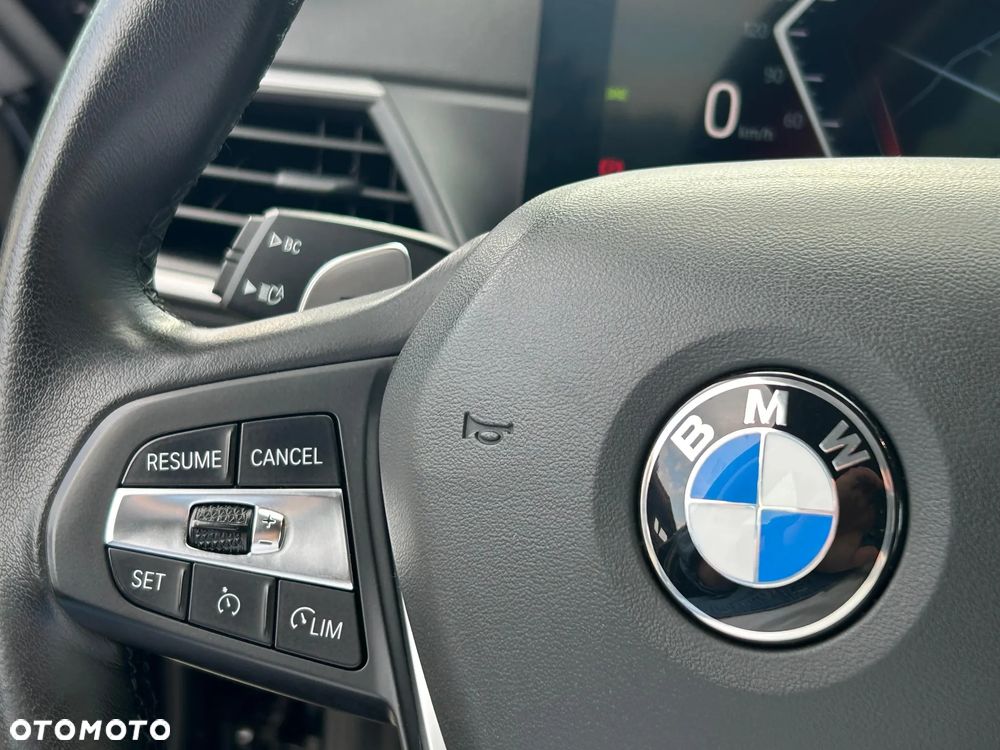 BMW Seria 3 - 17