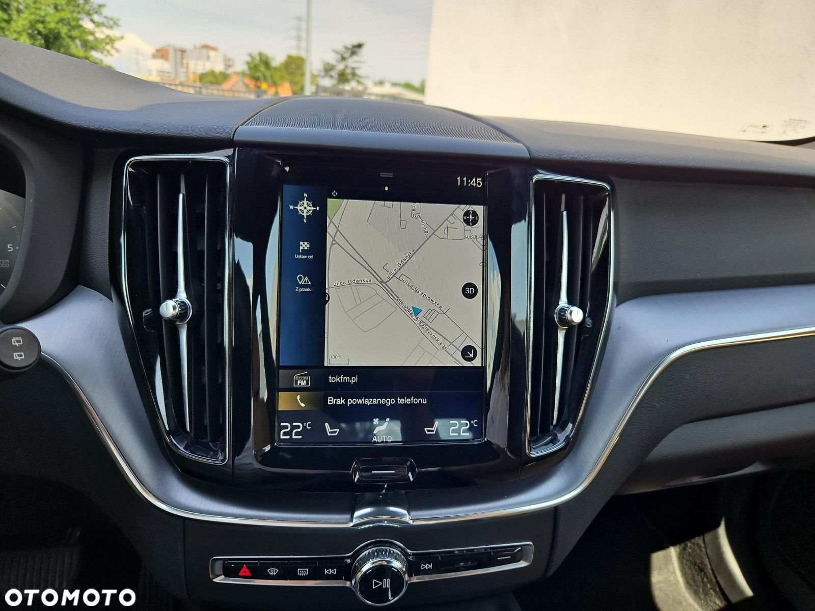Volvo XC 60 B4 D AWD Momentum Pro - 18