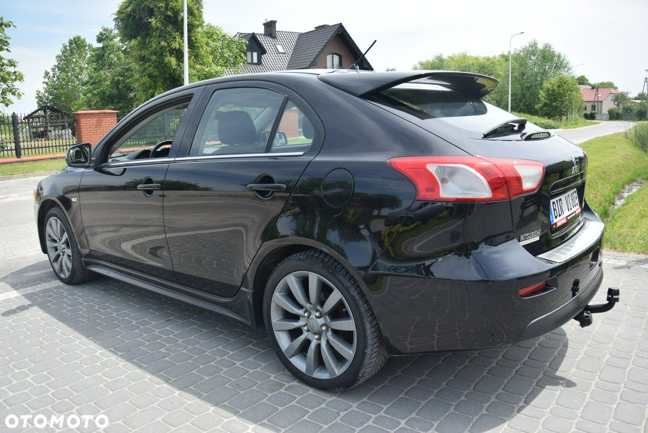 Mitsubishi Lancer 1.8 CVT Intense - 9