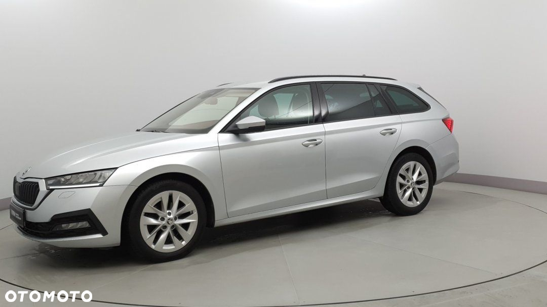 Skoda Octavia - 2