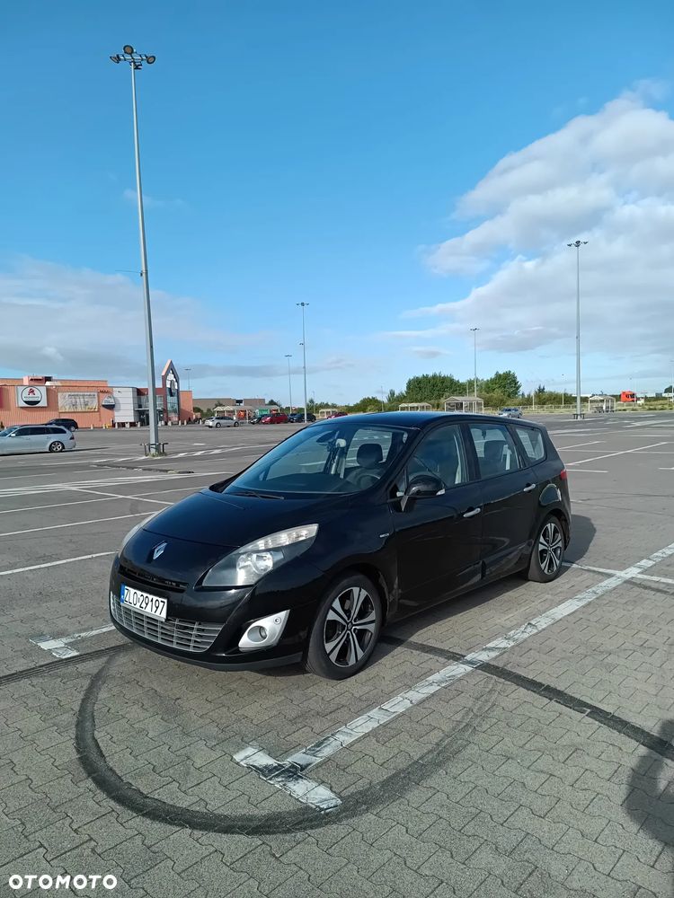 Renault Scenic 1.4 16V TCE Bose Edition - 1
