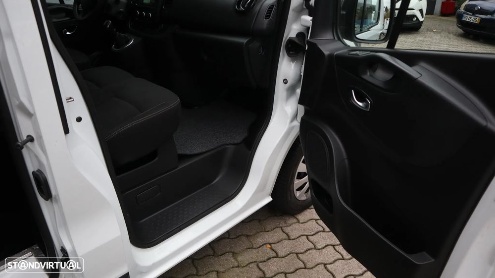 Renault Trafic 2.0 DCI L2H2 145cv - 13