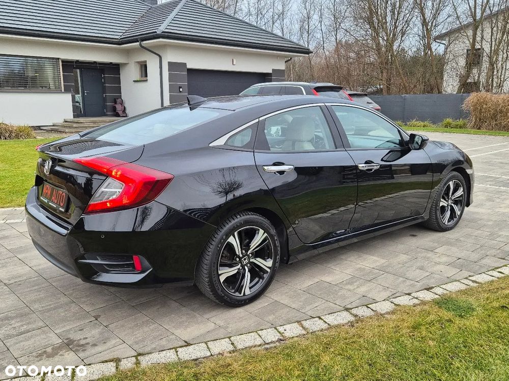 Honda Civic 1.5 i-VTEC Turbo CVT Executive - 10