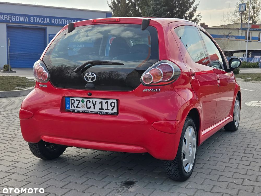 Toyota Aygo CoolRed - 5
