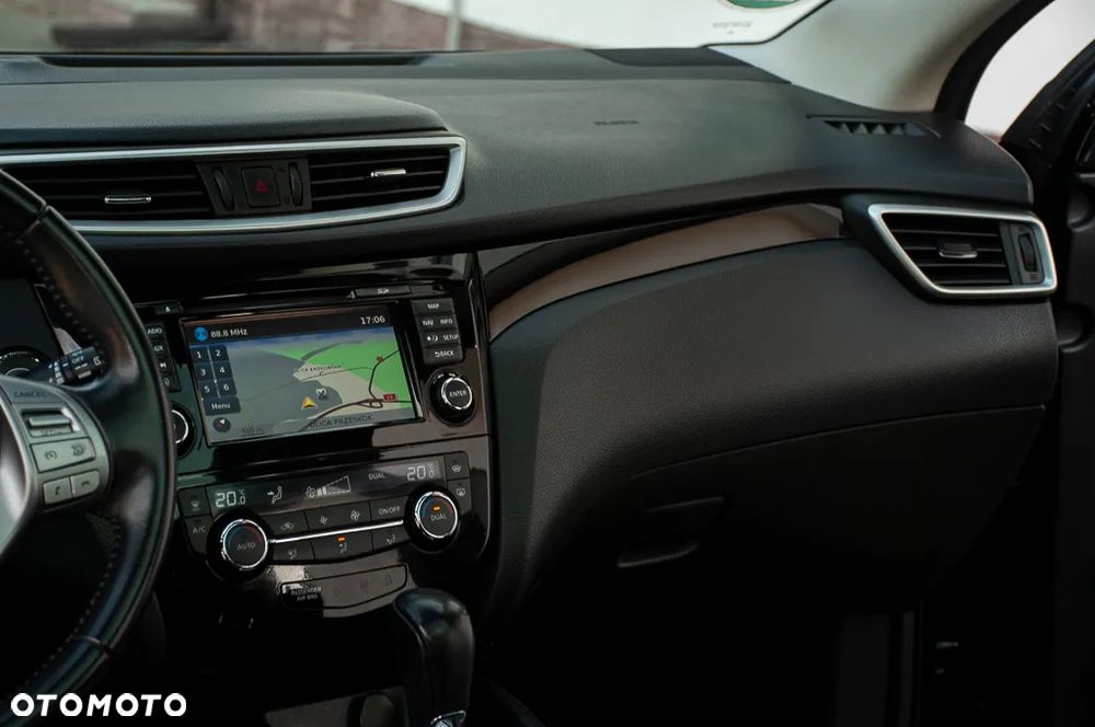 Nissan Qashqai - 30