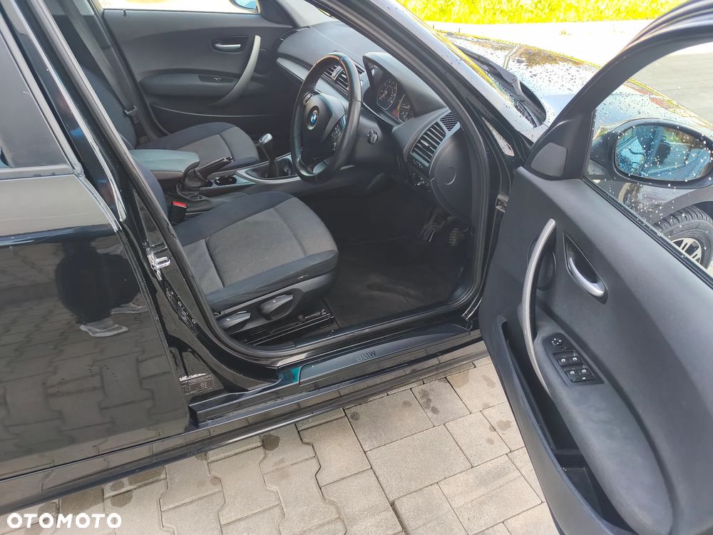 BMW Seria 1 - 13