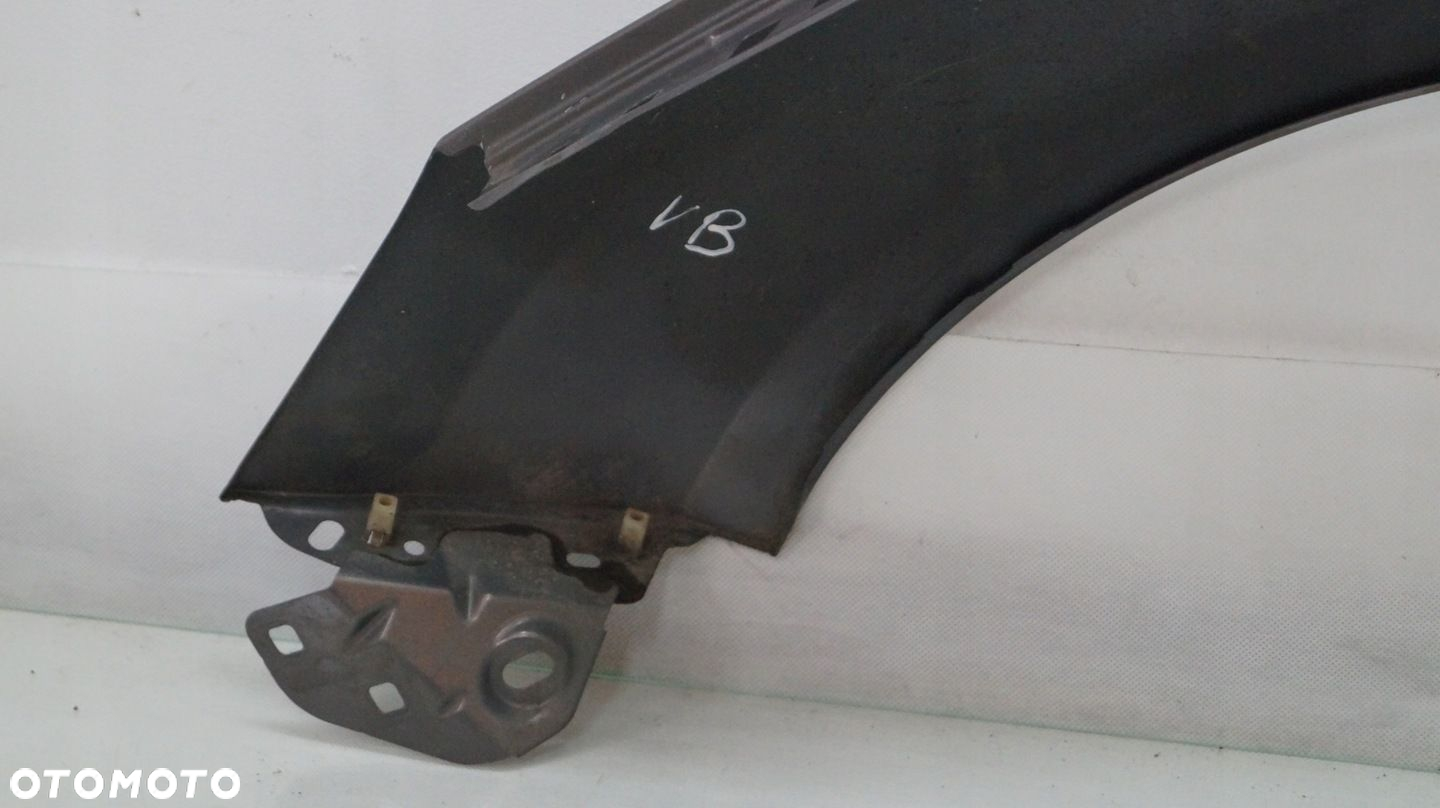 BŁOTNIK PRZEDNI PRAWY FORD FOCUS MK3 VB 2012 - 9